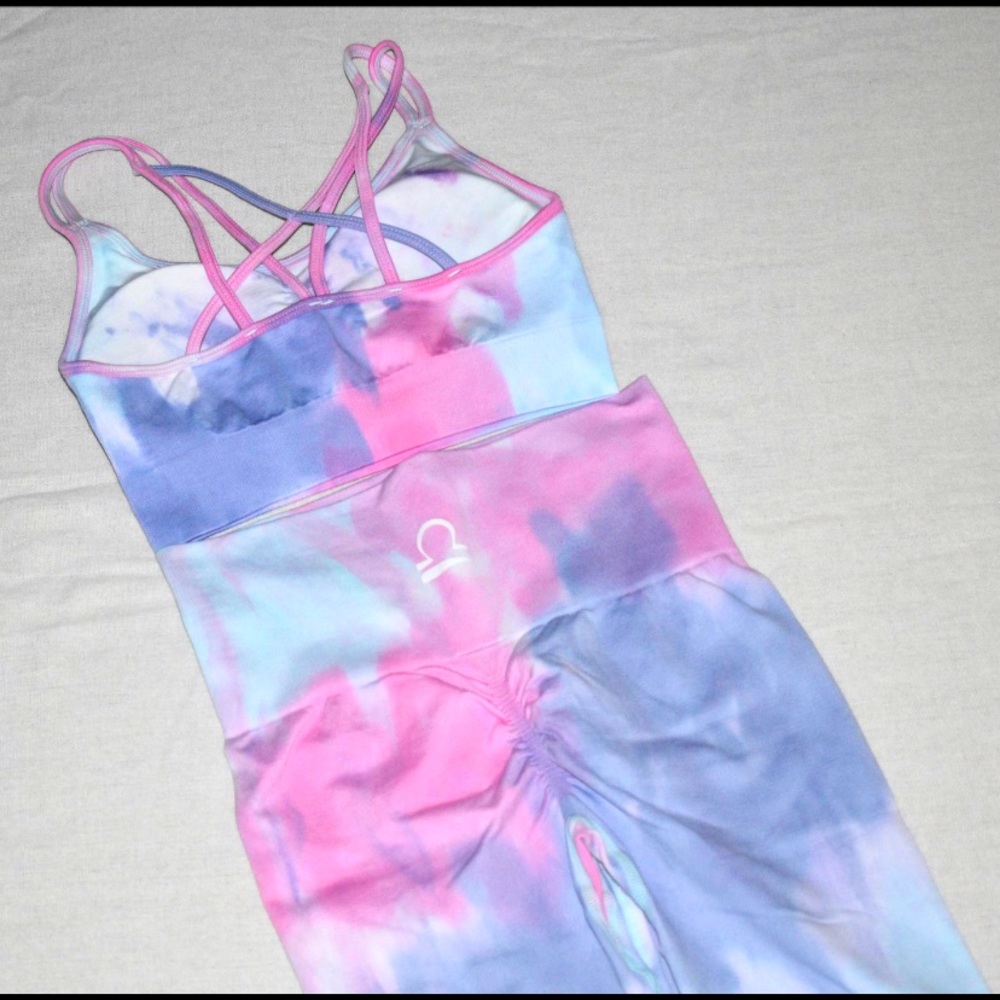 Activewear - Picture 2 of 2